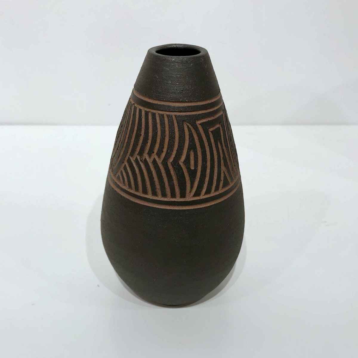 Incised Blackware Vase (LJ41)