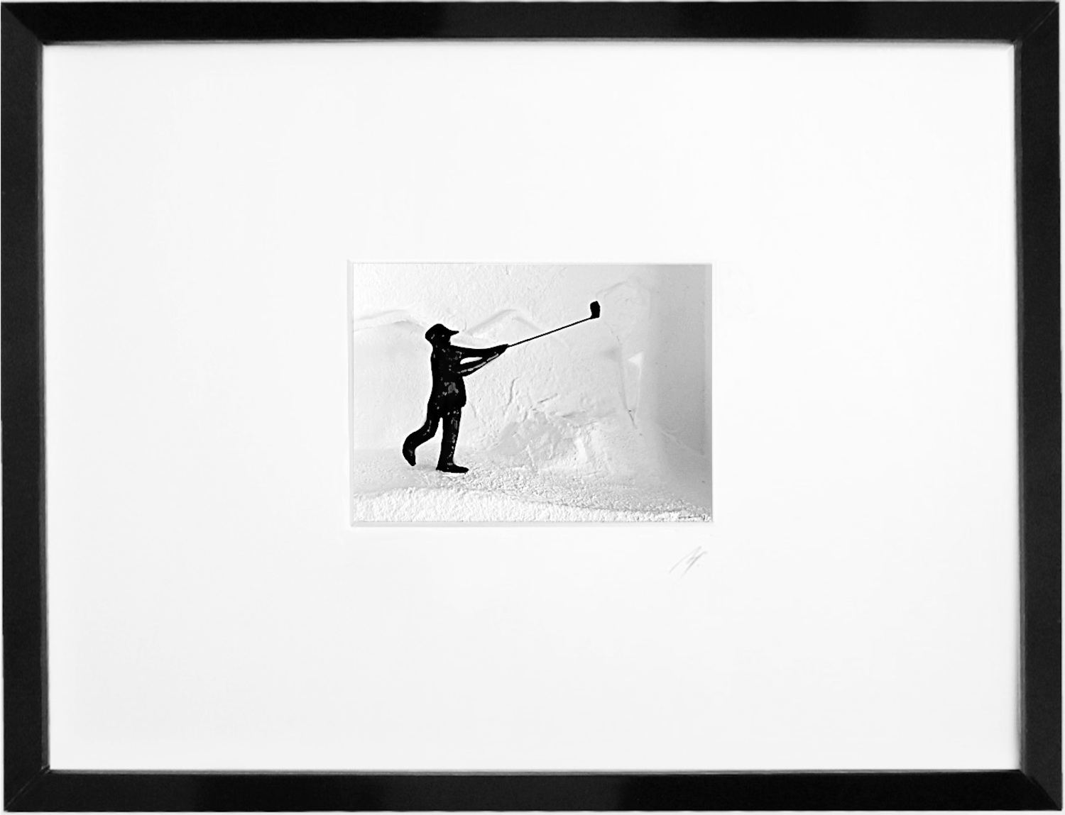 Long Shot- Shadowbox